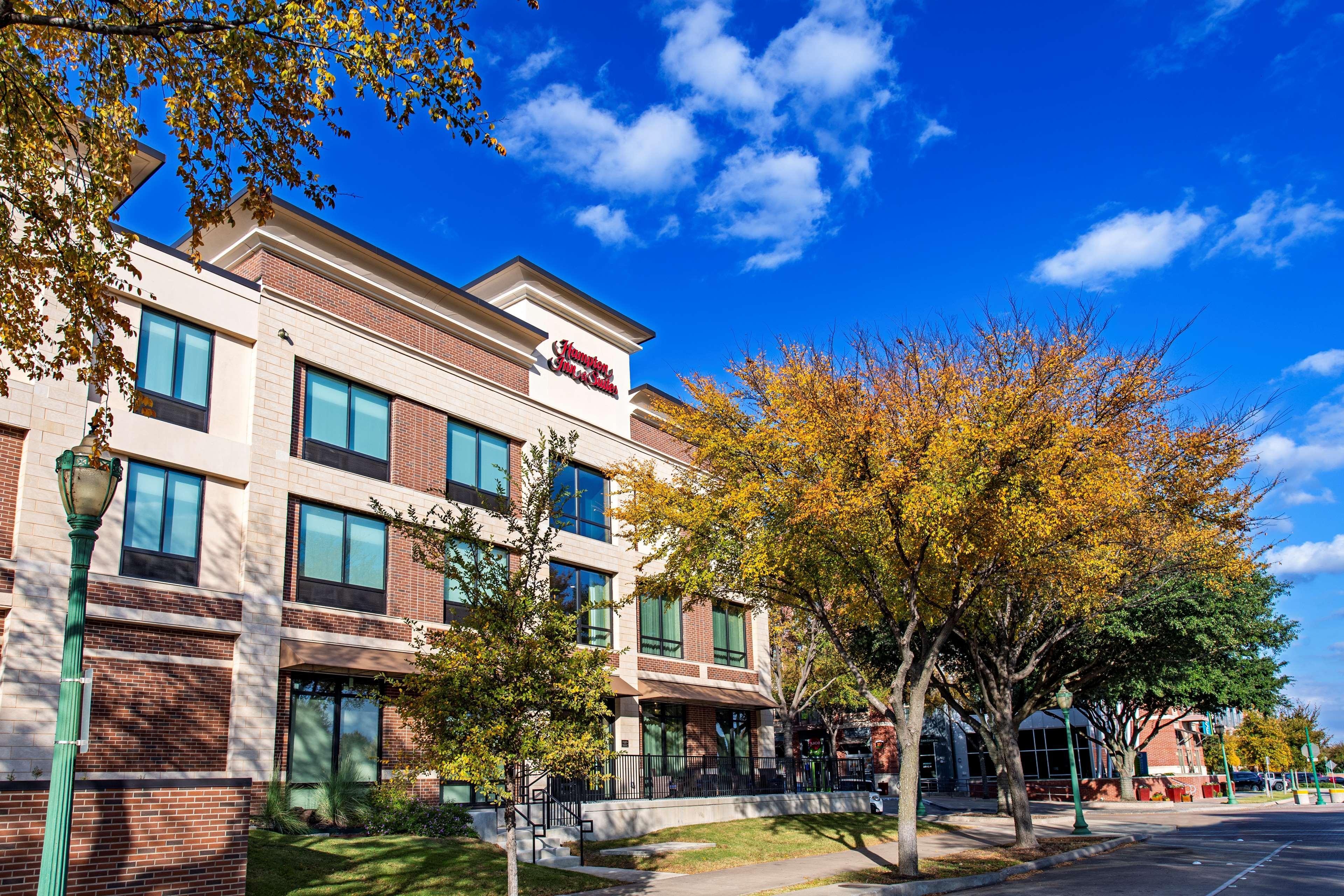 Hampton Inn & Suites Keller Town Center Exteriör bild