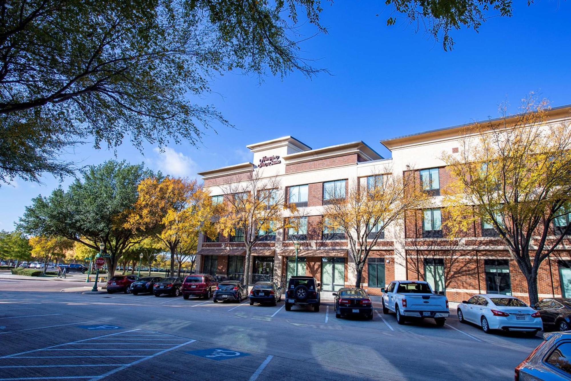 Hampton Inn & Suites Keller Town Center Exteriör bild
